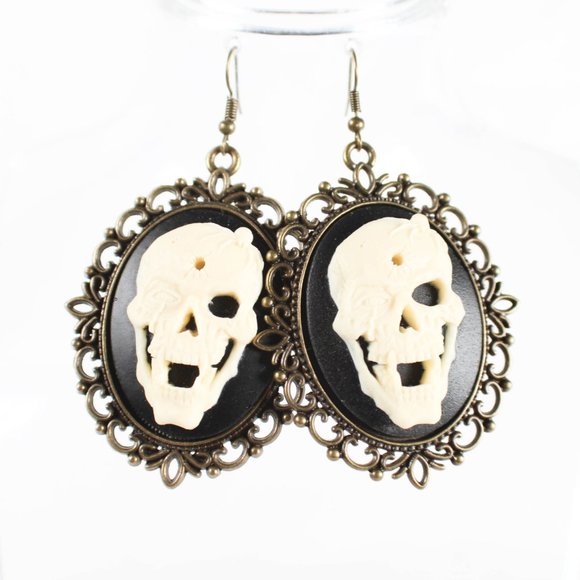 Skull Steampunk Gothic Victorian Cameo Earrings – XLRG, Bronze Tone Metal - Picture 3 of 5